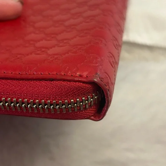 Gucci Red leather micro GG long zip around wallet - Picture 11 of 14